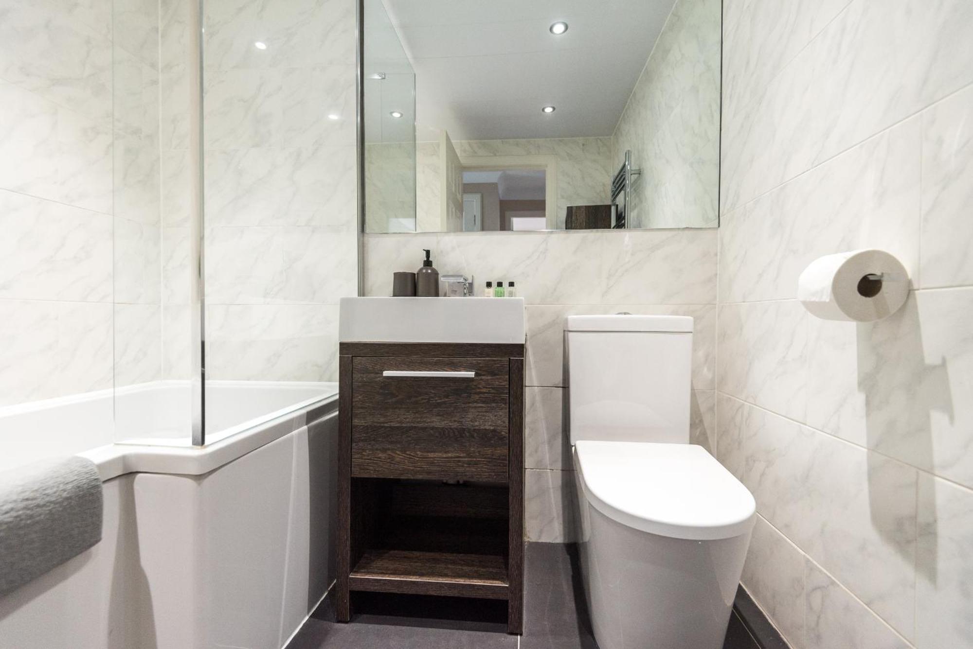 Cosy Roseburn Apartment, Edinburgh - 2 Bedrooms, Free Parking Екстер'єр фото