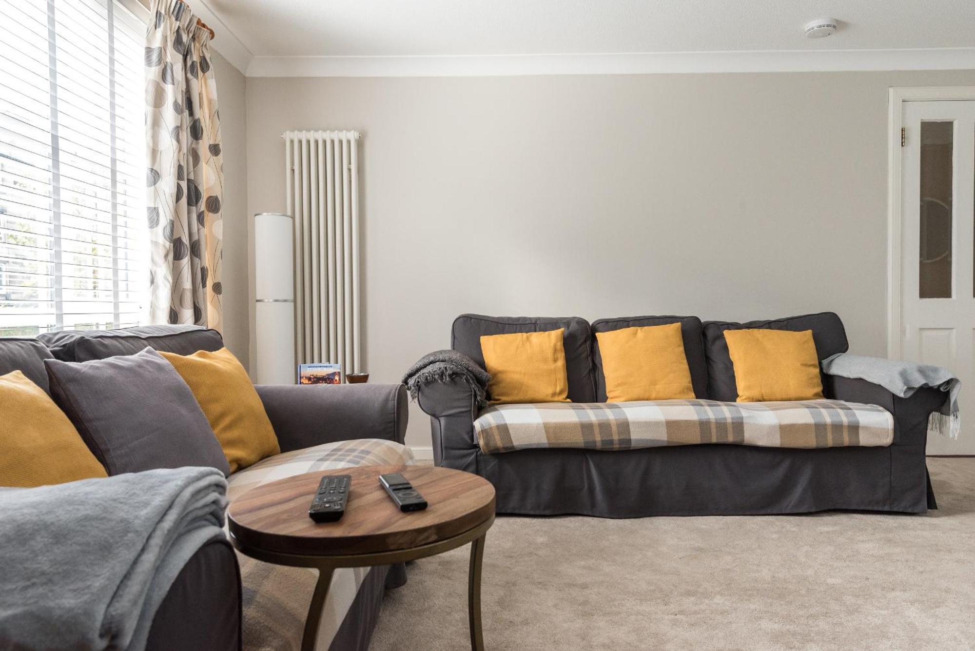 Roseburn Apartment, Edinburgh - 2 Bedrooms, Free Parking Екстер'єр фото